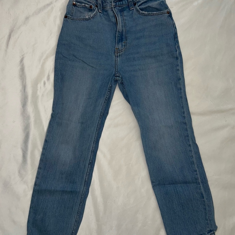 Abercrombie & Fitch Ultra High Rise Ankle Length Straight Leg Jeans